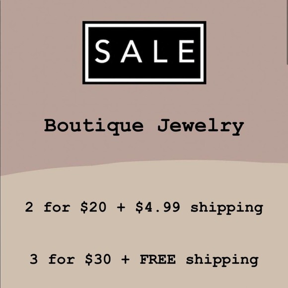 Pretty Crystal Blue Gold Circle Drop Earrings - Picture 6 of 6